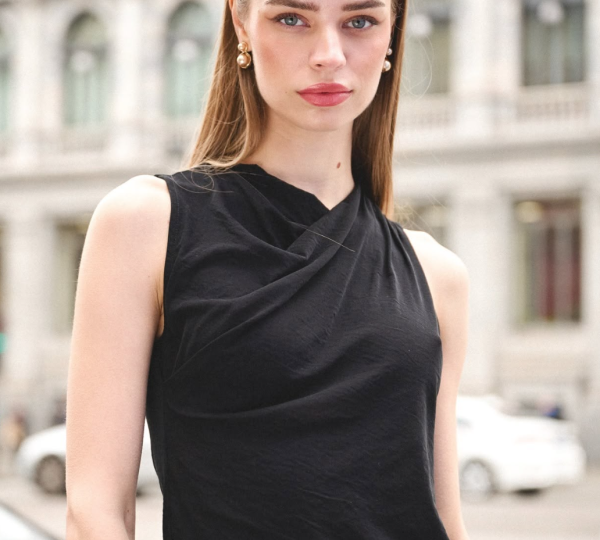 MICHELLE BELAU